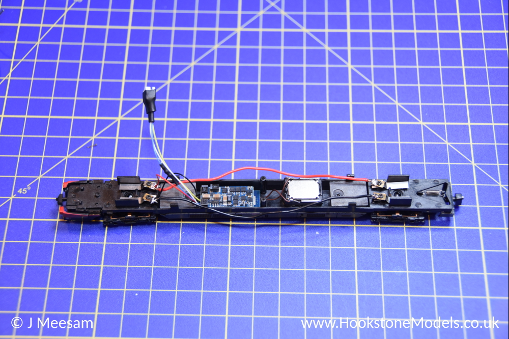 Convert Dapol Class 221 Super Voyager to DCC Sound