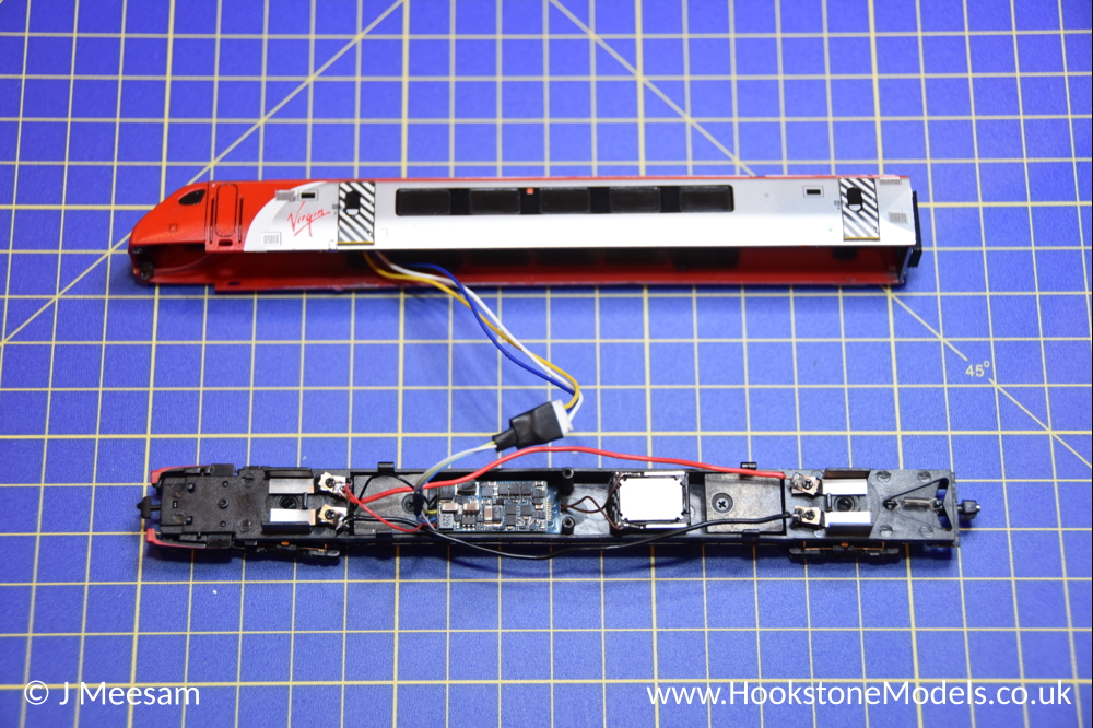 Convert Dapol Class 221 Super Voyager to DCC Sound