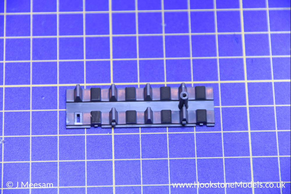 Convert Graham Farish Class 411 4CEP to DCC Sound