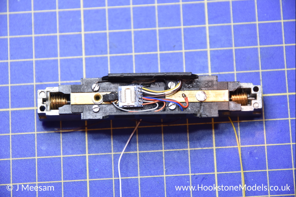 Convert Graham Farish Class 91 to DCC Sound