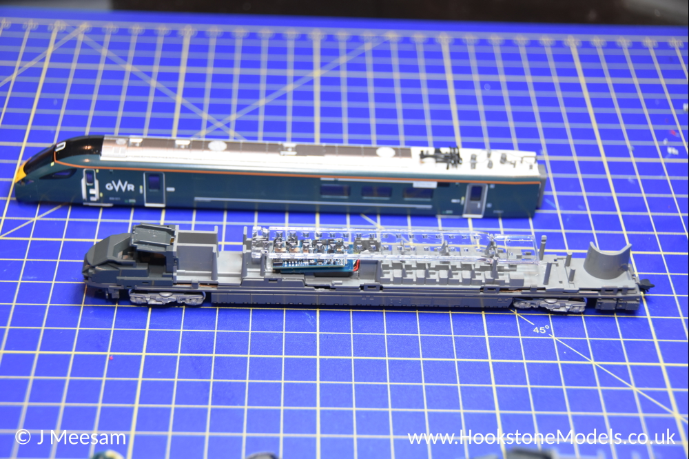 Convert Kato Class 800 first class driving car to DCC Sound
