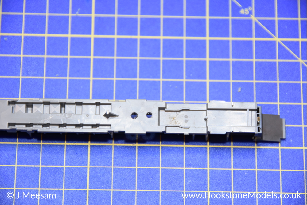 Convert Kato Class 800 first class driving car to DCC Sound