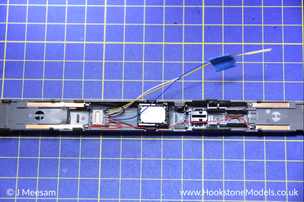 Convert Kato Class 800 standard class driving car to DCC Sound