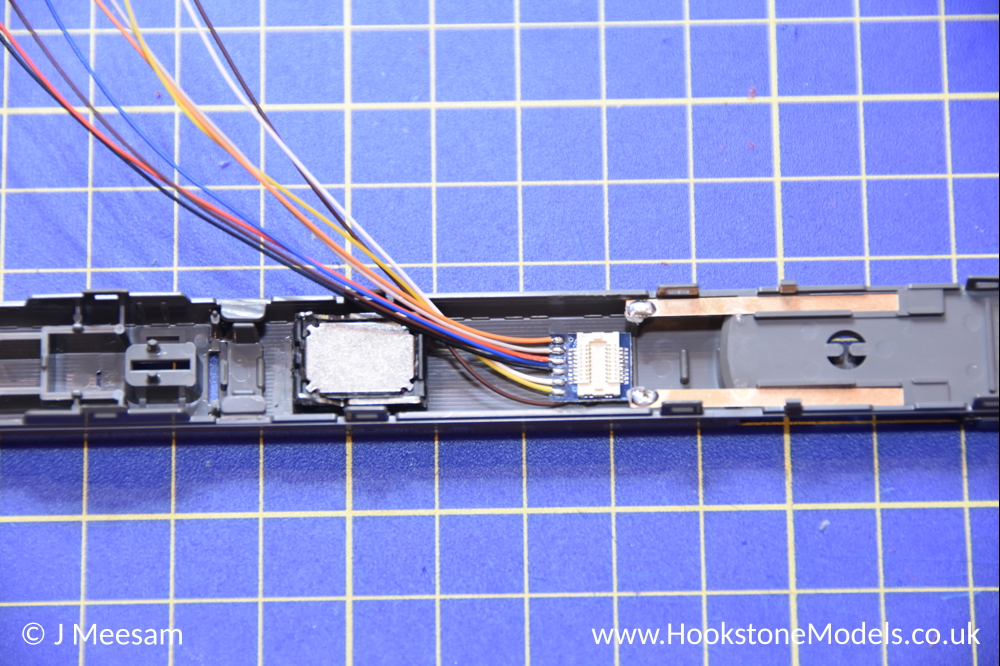 Convert Kato Class 800 standard class driving car to DCC Sound