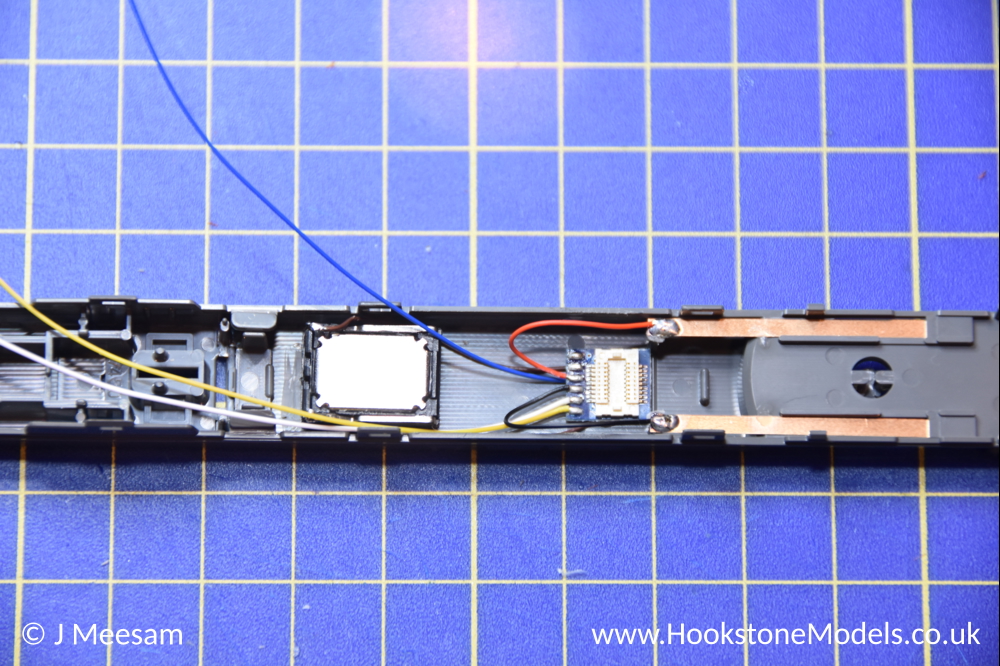 Convert Kato Class 800 standard class driving car to DCC Sound