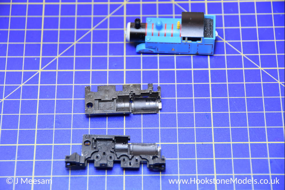 How to convert Tomix Thomas The Tank Engine to DCC