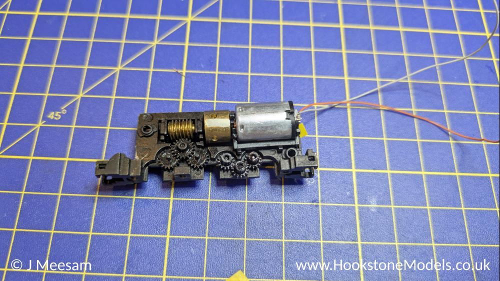 How to convert Tomix Thomas The Tank Engine to DCC