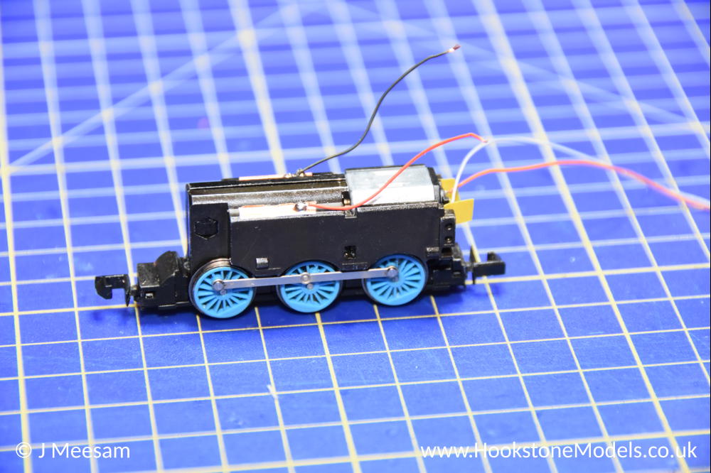 How to convert Tomix Thomas The Tank Engine to DCC
