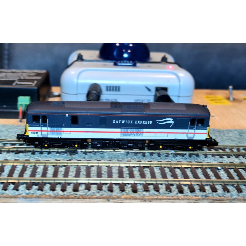 Dapol Electric Loco DCC Conversion Dapol Electric Loco DCC Conversion